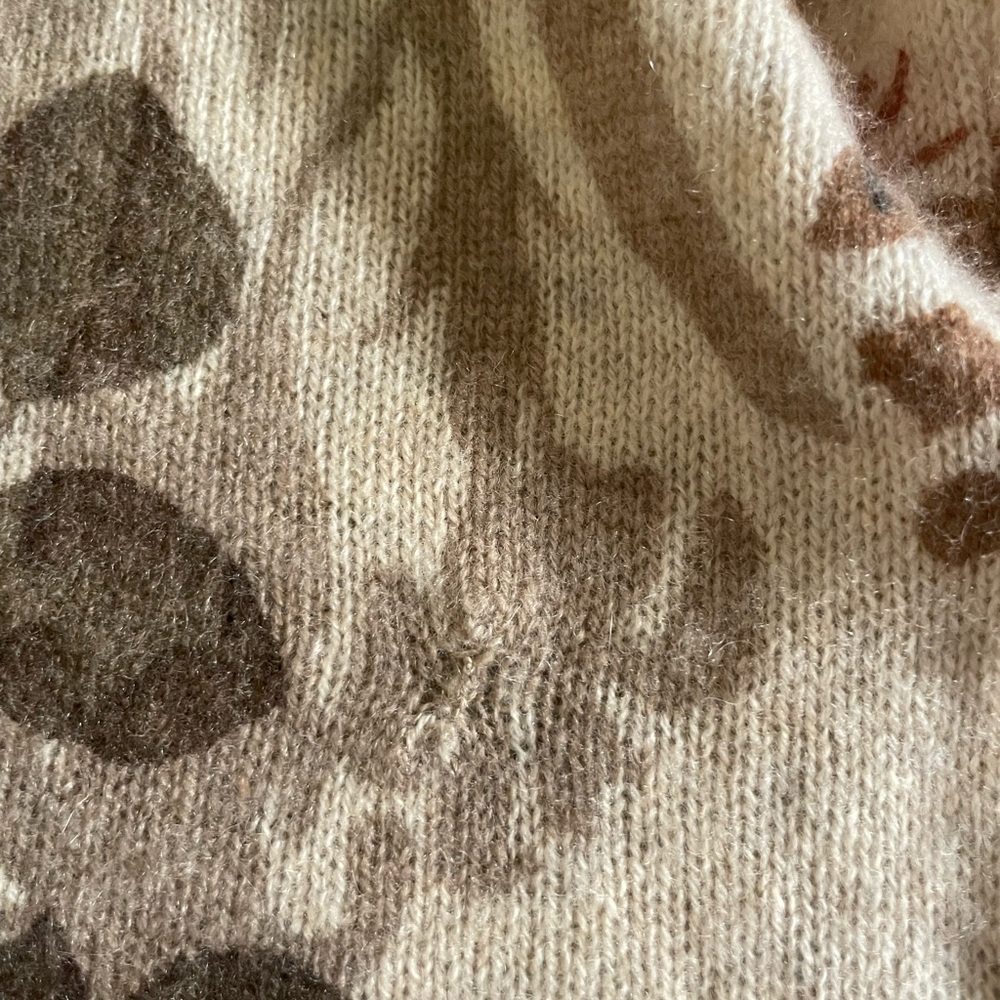 Cashmere Flyaway Sweater - Picture 7 of 9